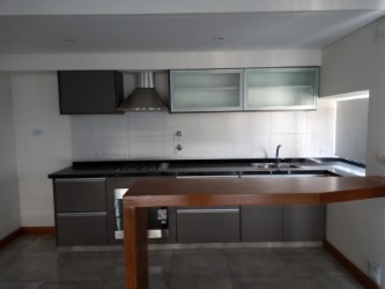 Espectacular Edificio!!! a Estrenar Balcarce!!!