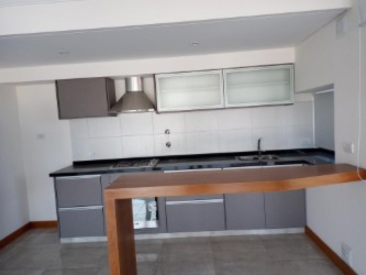 Espectacular Edificio!!! a Estrenar Balcarce!!!