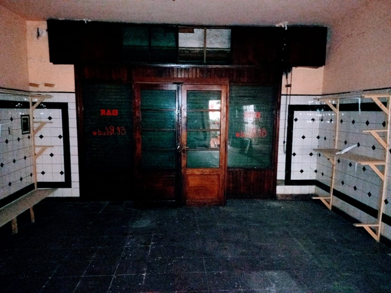 LOCAL COMERCIAL