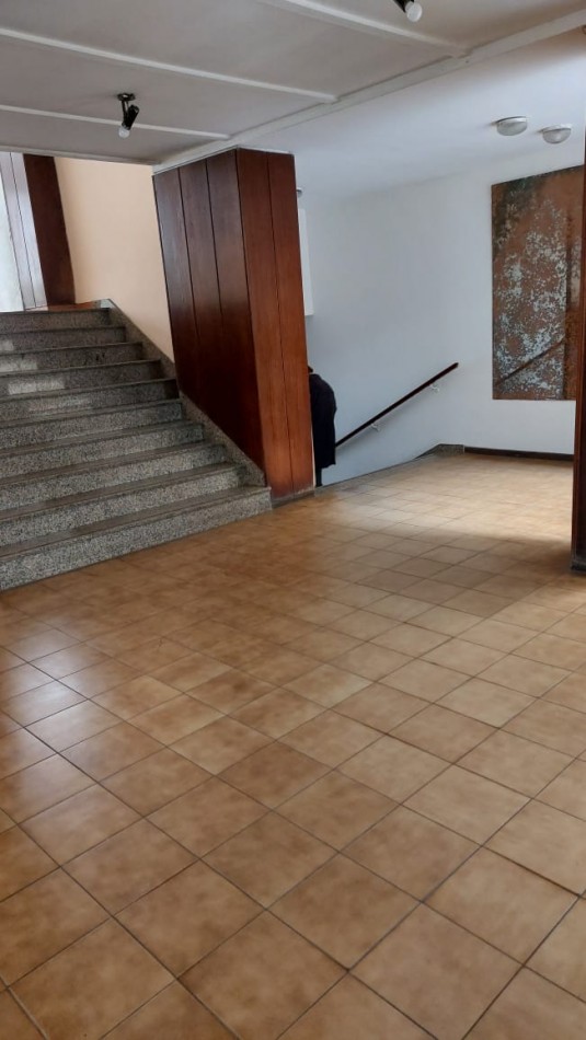 DEPARTAMENTO DE 1 AMB. C/ FRENTE LUMINOSO. OPORTUNIDAD !!!!