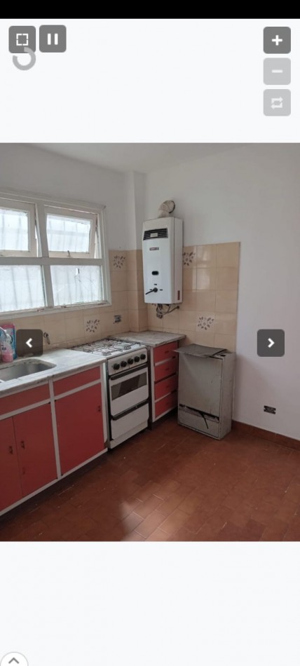 CHALET EN PH.  3 AMB.¡¡¡AL FRENTE!!! TOTALMENTE INDEPENDIENTE CON GARAGE, QUINCHO MAS DTO. DE 1 AMB. 