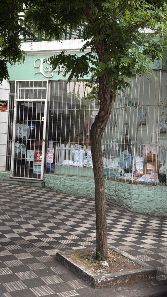 LOCAL  EN ALQUILER O VENTA