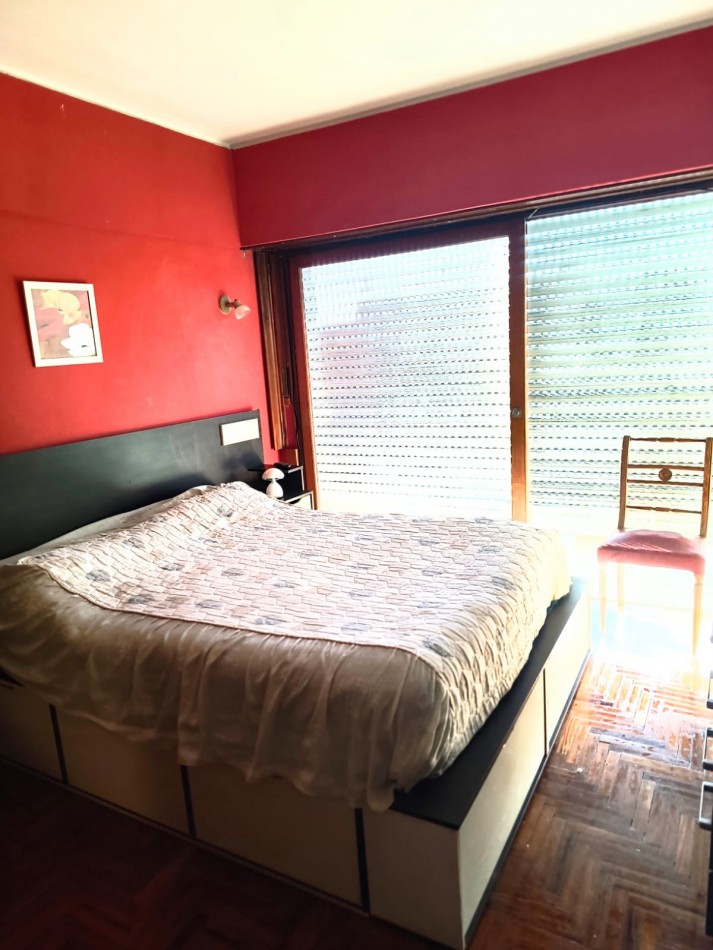 EXCELENTE PISO 4 AMBIENTES, BALCON CORRIDO, OPORTUNIDAD!!!!! SIN EXPENSAS!!!!! ALQUILER $ 900000   VENTA U$S 99000