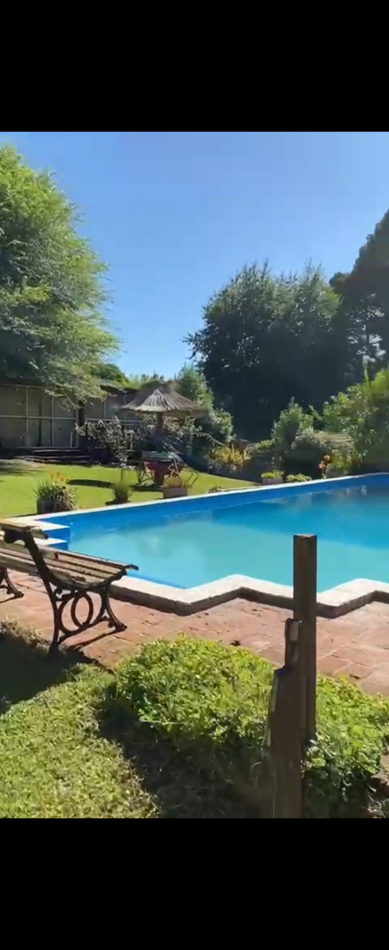 Casa dos ambientes Sierra d l Padres, Hermoso Parque y Pileta. Oportunidad!!!!!