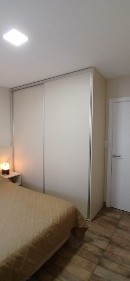 RESERVADO!!!!! HERMOSO CHALET DE 4 AMB. CON GRAN PARQUE Y TROTADORA, RECICLADO TOTALMENTE,