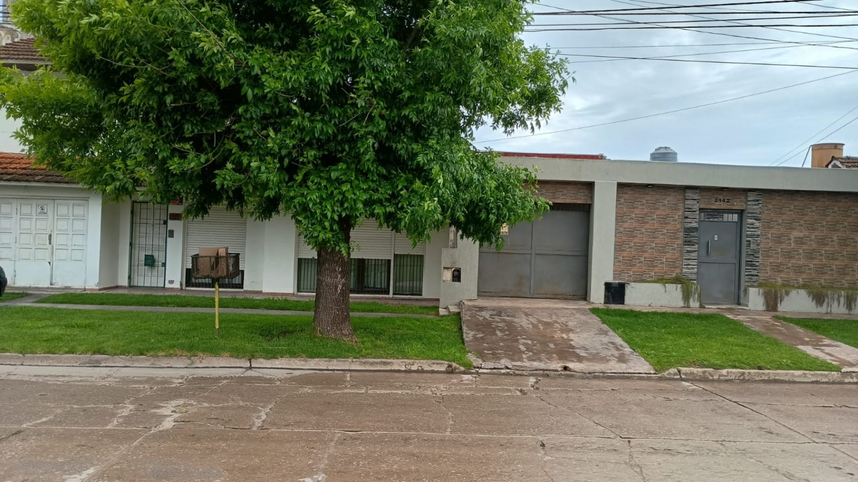 MAGNIFICO LOTE CON TODOS LOS SERVICIOS. MUY BUEN ENTORNO