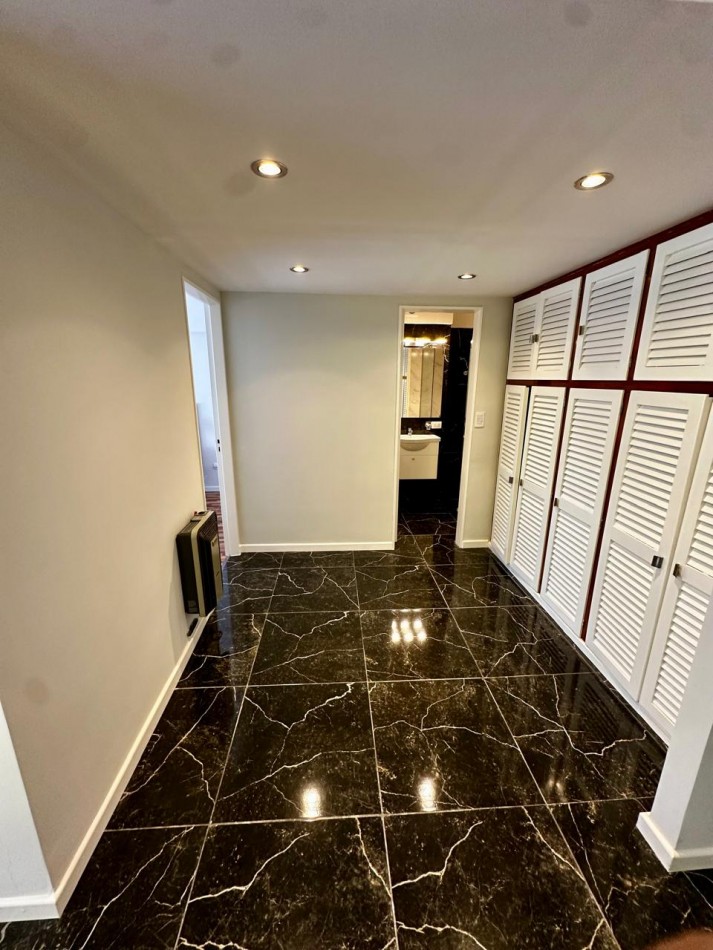 DTO DE 2 AMB.A LA CALLE. TOTALMENTE RECICLADO !!! TOTALMENTE EQUIPADO !! IMPECABLE