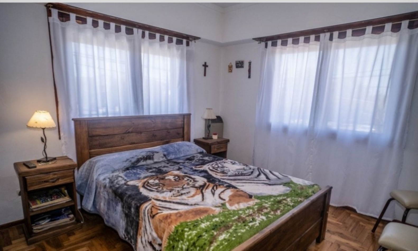 PH tipo dto..3 AMB. CON BALCON SALIENTE !!! MUY SOLEADO !! Sin gastos de expensas!