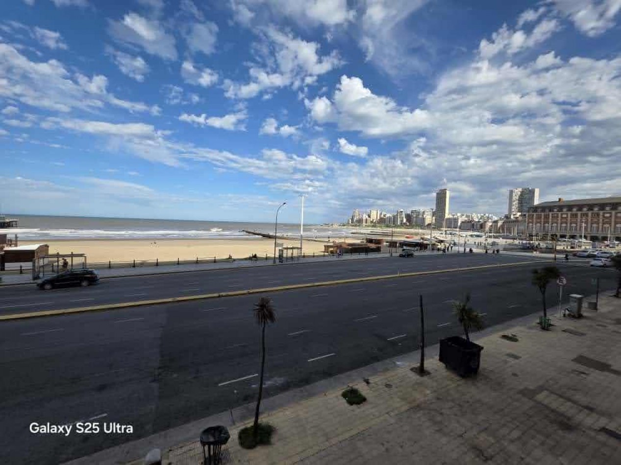 DEPARTAMENTO 2 AMBIENTES CON DEPENDENCIA, VISTA PLENA AL MAR, PUNTA IGLESIA, RECICLADO Y EQUIPADO. QUINCHO Y PARRILLA