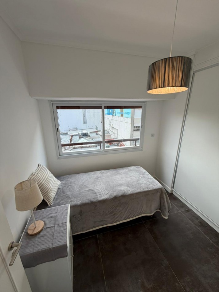 DEPARTAMENTO DE 4 AMB. ¡¡A LA CALLE CON BALCON TERRAZA, GRAN VISTA!!  CON COCHERA !!! 