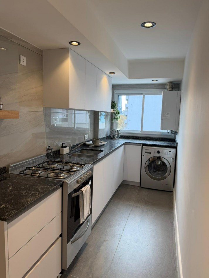 DEPARTAMENTO DE 4 AMB. ¡¡A LA CALLE CON BALCON TERRAZA, GRAN VISTA!!  CON COCHERA !!! 