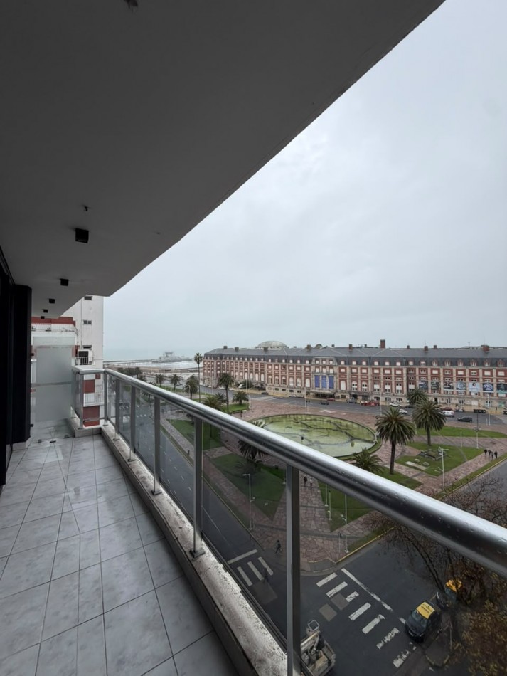 ESPECTACULAR DTO. 2 AMB- FRENTE !!! EXTERNO,  CON BALCON ATERRAZADO !!!FRENTE AL CASINO, PLAZA COLON 