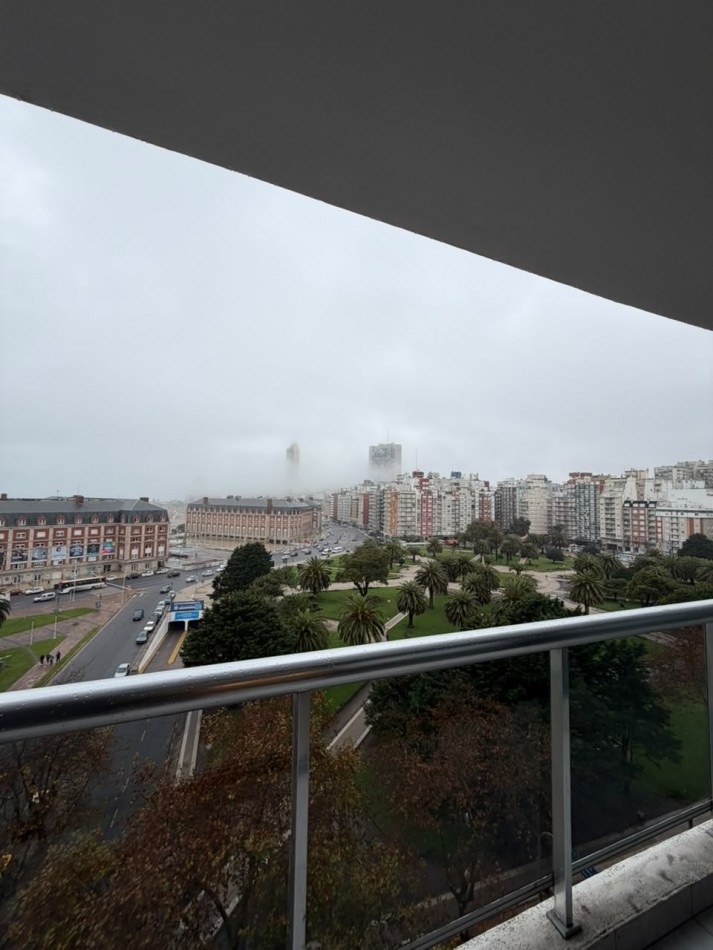ESPECTACULAR DTO. 2 AMB- FRENTE !!! EXTERNO,  CON BALCON ATERRAZADO !!!FRENTE AL CASINO, PLAZA COLON 