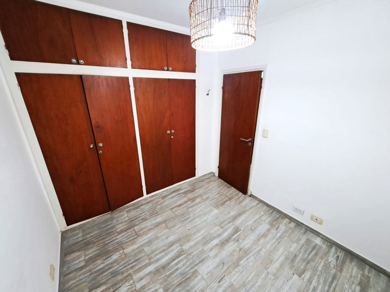  GRAN OPORTUNIDAD !!DTO. DE 3 AMB. CON BALCON SALIENTE !!! PEQUEÑA TERRAZA !!