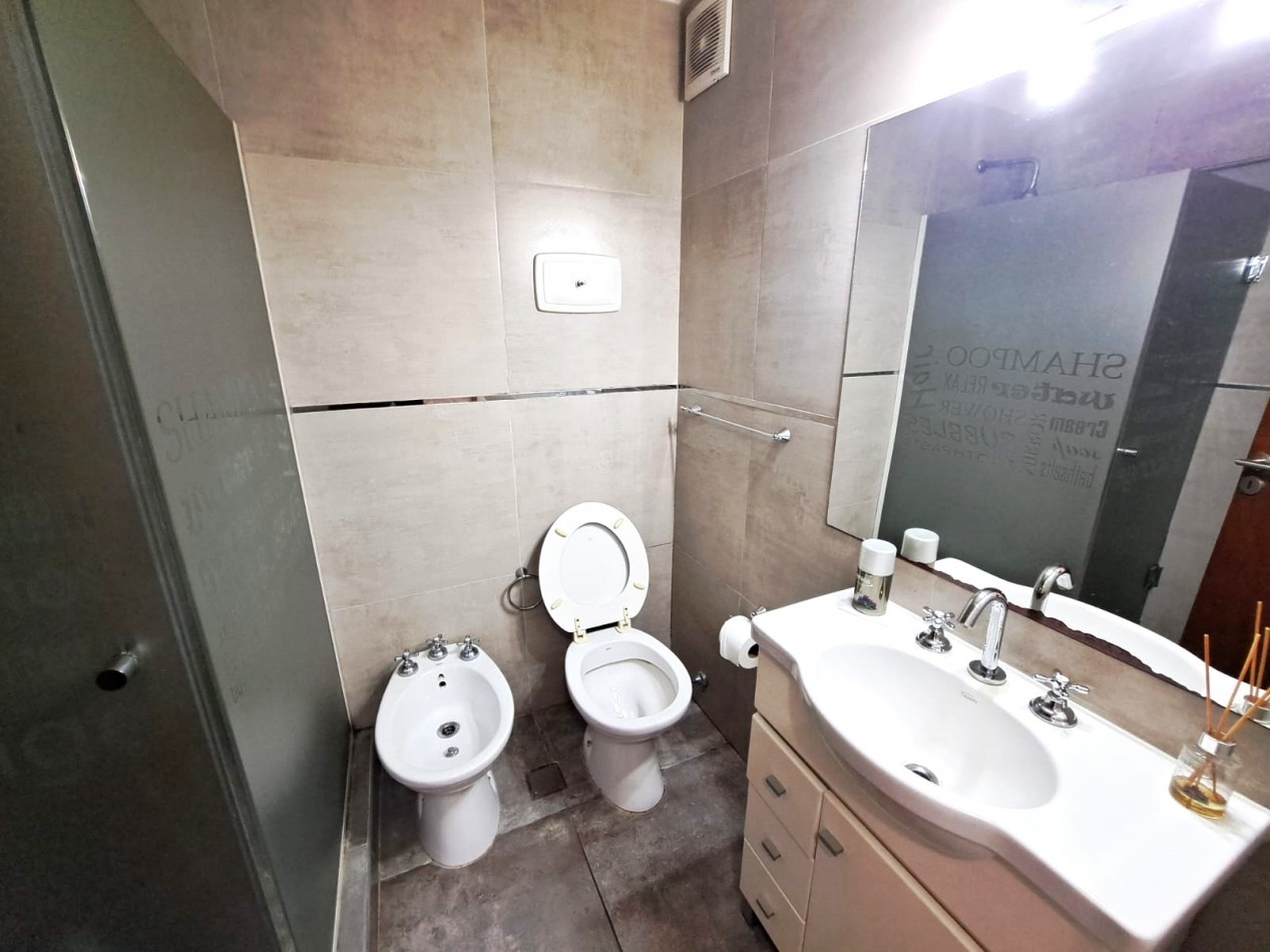  GRAN OPORTUNIDAD !!DTO. DE 3 AMB. CON BALCON SALIENTE !!! PEQUEÑA TERRAZA !!