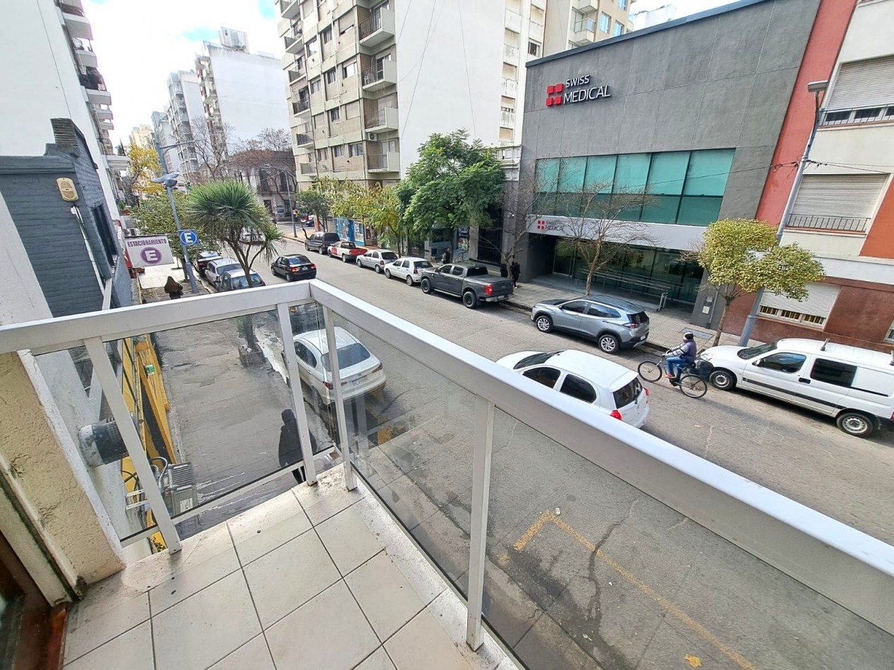  GRAN OPORTUNIDAD !!DTO. DE 3 AMB. CON BALCON SALIENTE !!! PEQUEÑA TERRAZA !!