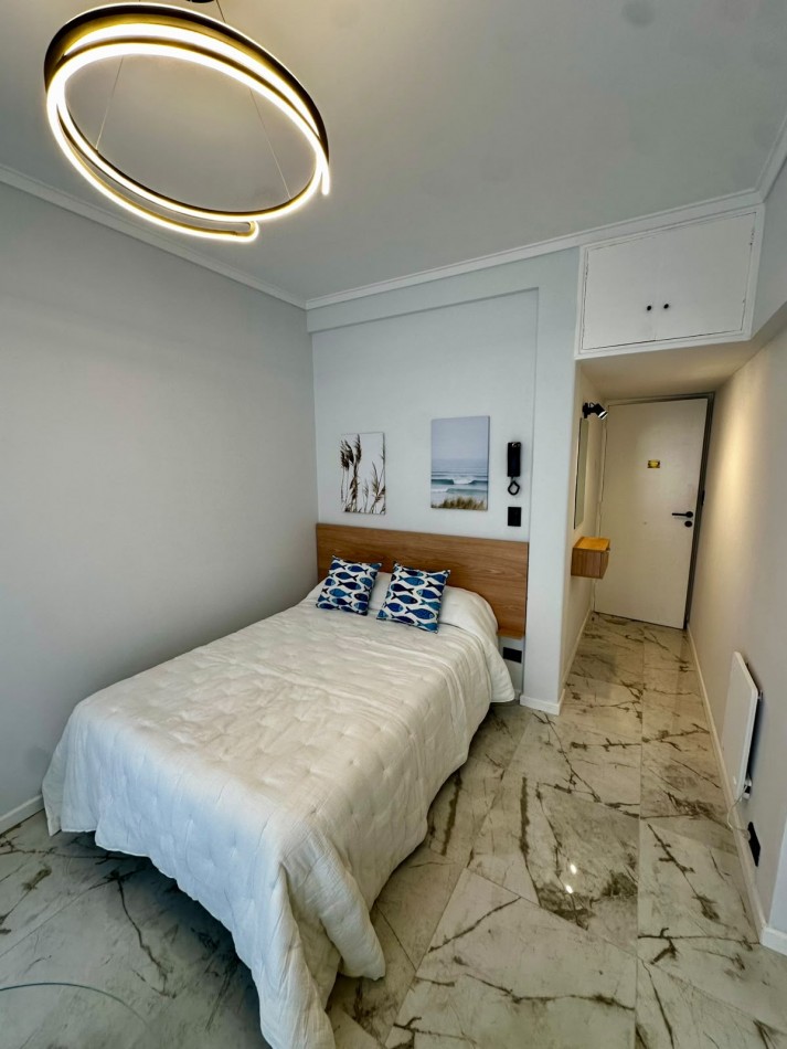 HERMOSO AMB. CON VISTA AL MAR !! LATERAL !! BALCON FRANCES !!