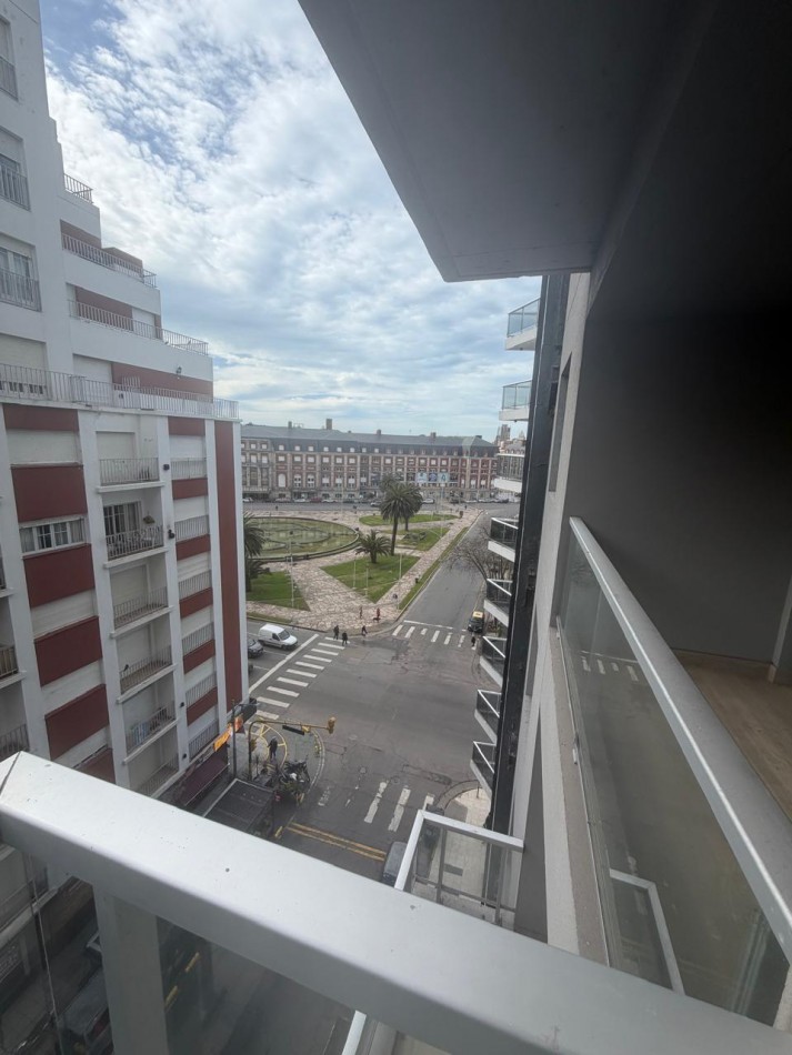 ESPECTACULAR DTO. 2 AMB. A LA CALLE CON BALCON ATERRAZADO!! EQUIPADO !!