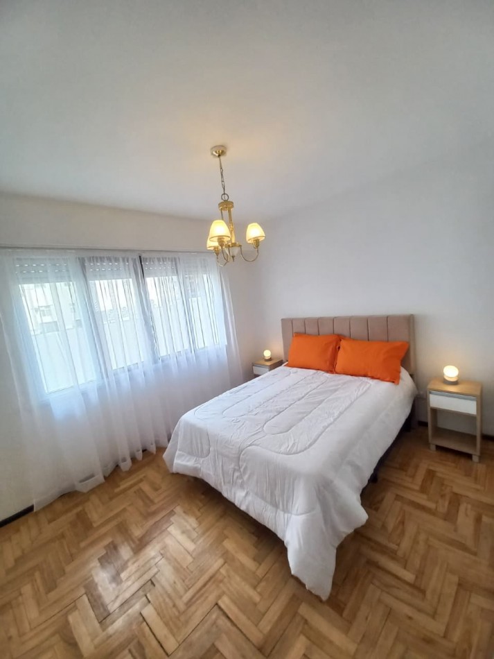 HERMOSO DTO. DE 3 AMB. CON BALCON !!RECICLADO !!! EQUIPADO !!