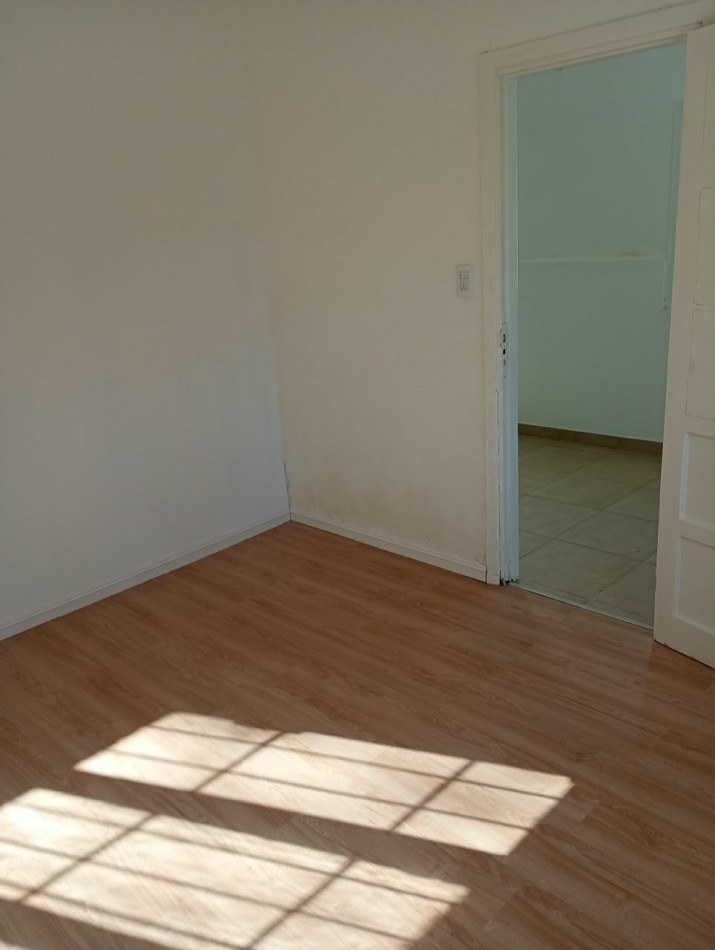 OPORTUNIDAD UNICA!!CASA 3 AMB.!!!