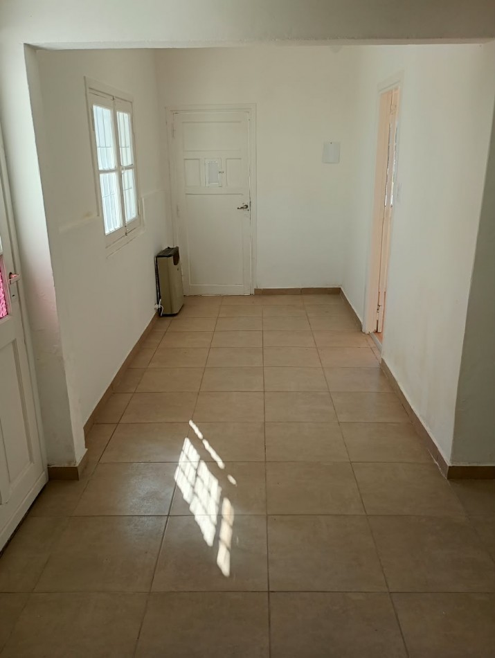 OPORTUNIDAD UNICA!!CASA 3 AMB.!!!