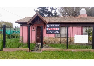 OPORTUNIDAD!!! CHALET 3 AMB. GRAN PARQUE, E/ LA CIUDAD Y LO AGRESTE