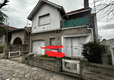CHALET DE 5 AMB. APTO PROFESIONAL!!! ( 7 DESPACHOS Y DOS RECEPCIONES)