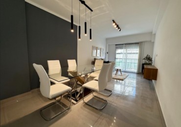 Magnifico departamento de 3 amb. a la calle con balcon saliente.  totalmente amoblado !!! 