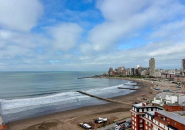 ESPECTACULAR AMB. DESPLAZADO CON VISTA AL MAR!! AMOBLADO !! EQUIPADO