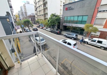  GRAN OPORTUNIDAD !!DTO. DE 3 AMB. CON BALCON SALIENTE !!! PEQUEÑA TERRAZA !!